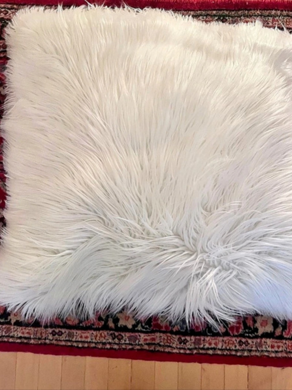White Faux Fur And Velour Accent Pillow 24'
